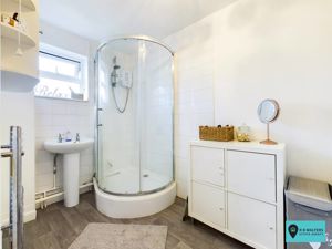 Bathroom- click for photo gallery